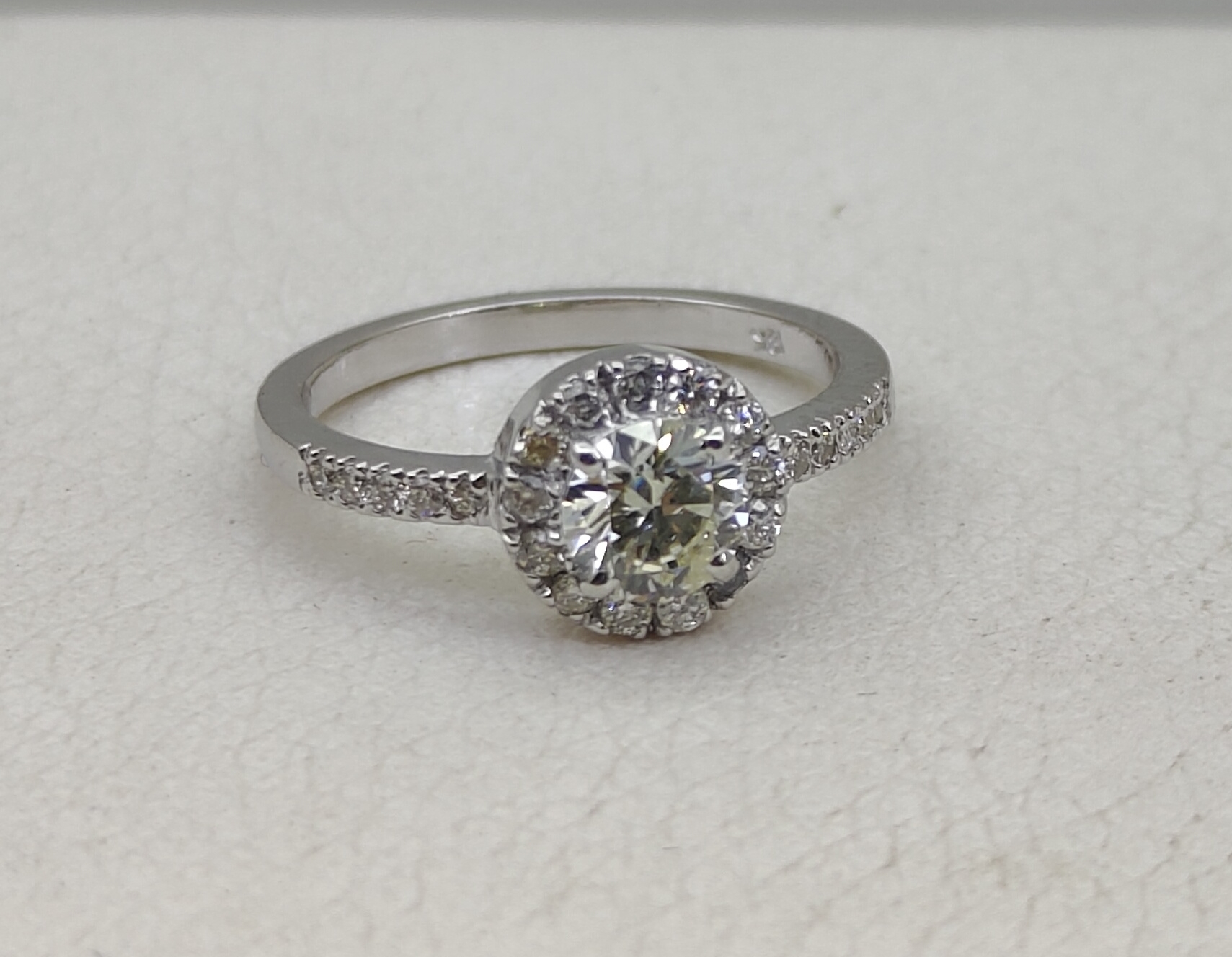 Solitaires